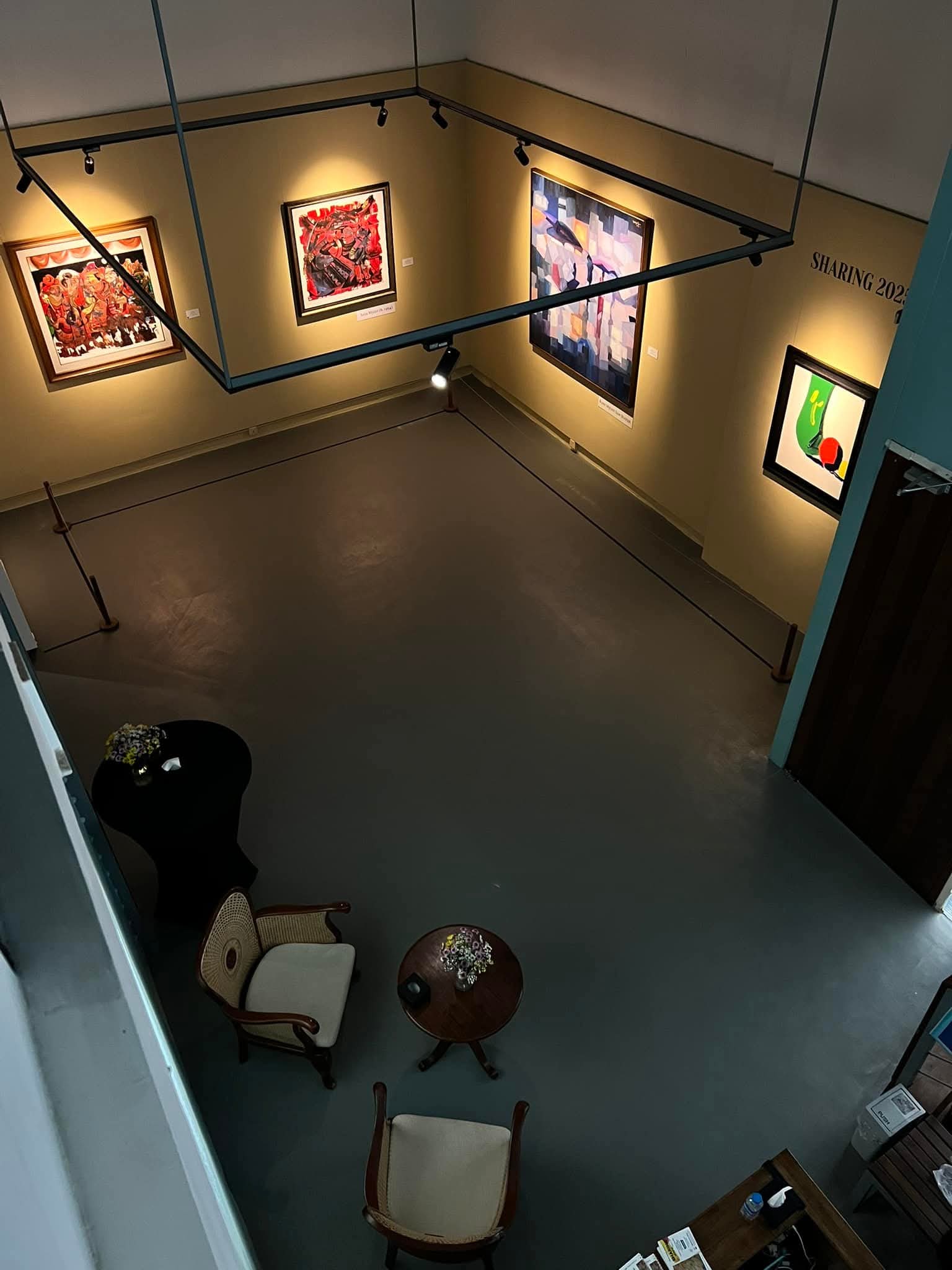 gallery-image-0